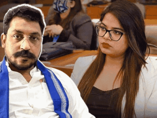 
                 खासदार चंद्रशेखर यांच्याविरुद्ध लैंगिक छळाचा गुन्हा दाखल:स्वित्झर्लंडमधील विद्यार्थिनी रोहिणी म्हणाली- लढाई सुरू, सत्य समोर येईल 
            